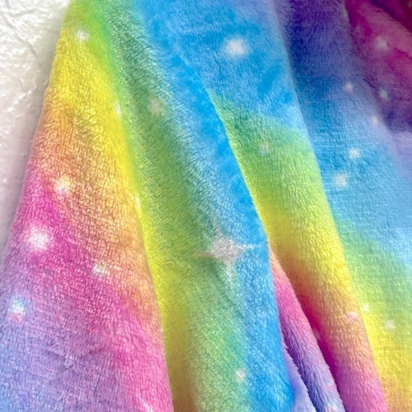 GIRLS Hooded Unicorn Robe (fits 6-7 year old) - Picture 8 of 10